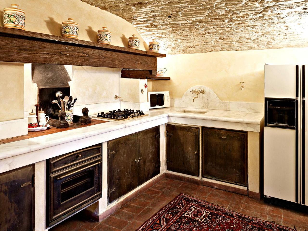 Villa Eleonora Ampinana 外观 照片